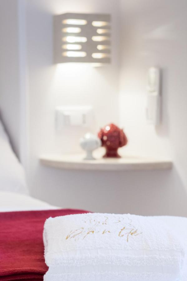 Suite Dante - Typical Apulian Rooms Cisternino Zewnętrze zdjęcie